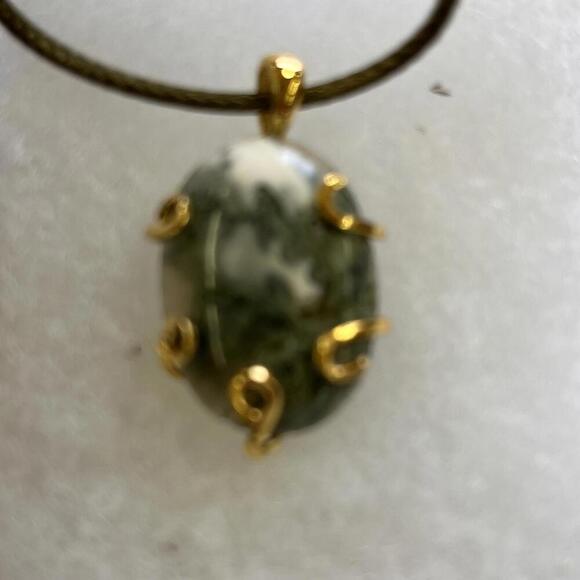 Handmade Elegant Moss Agate Necklace with Gold Accents Pendant - Picture 1 of 3